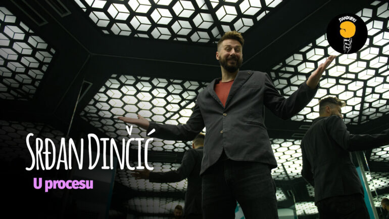 „U procesu“ stand up Srđana Dinčića