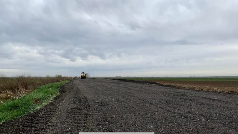 Povezivanje Donjih Petrovaca i Dobrinaca