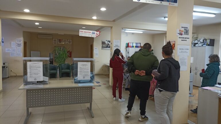 Izlaznost u Sremu do 15 časova 