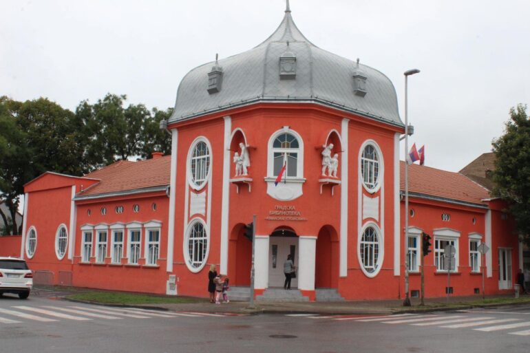 Svečano otvorena Gradska biblioteka u prostoru rekonstruisanog Doma vojske