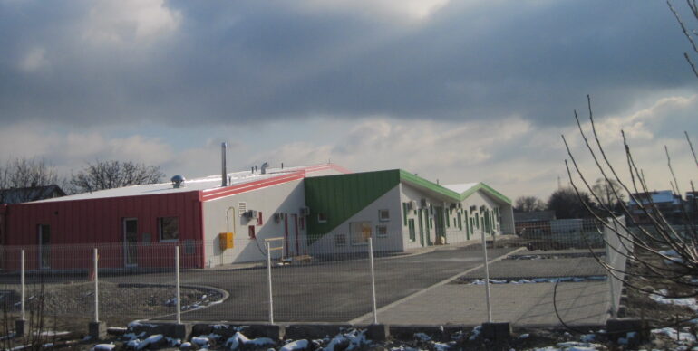 Pao plafon u vrtiću, šest mališana povređeno