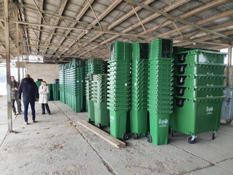 Preuzimanje besplatnih kanti