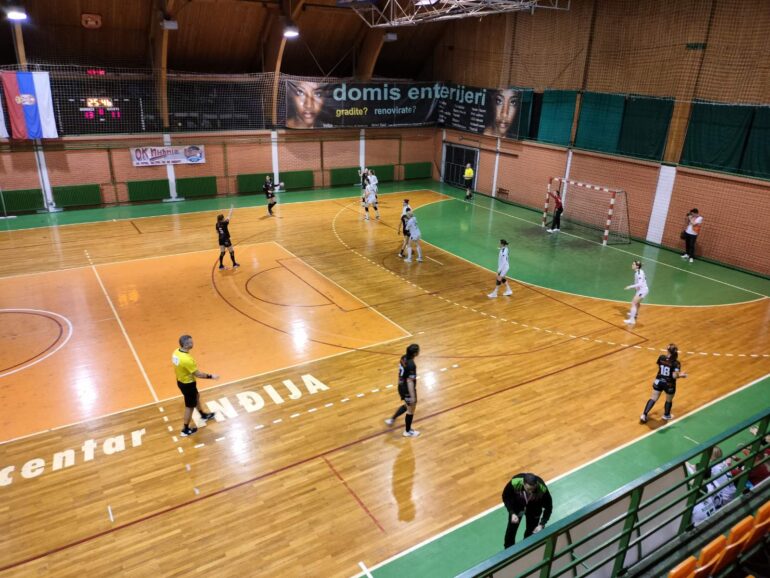 Rukometašice „Železničara“ slavile u derbiju