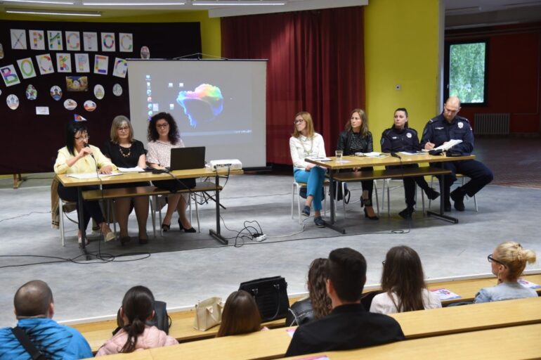 U Beočinu održana tribina o prevenciji nasilja
