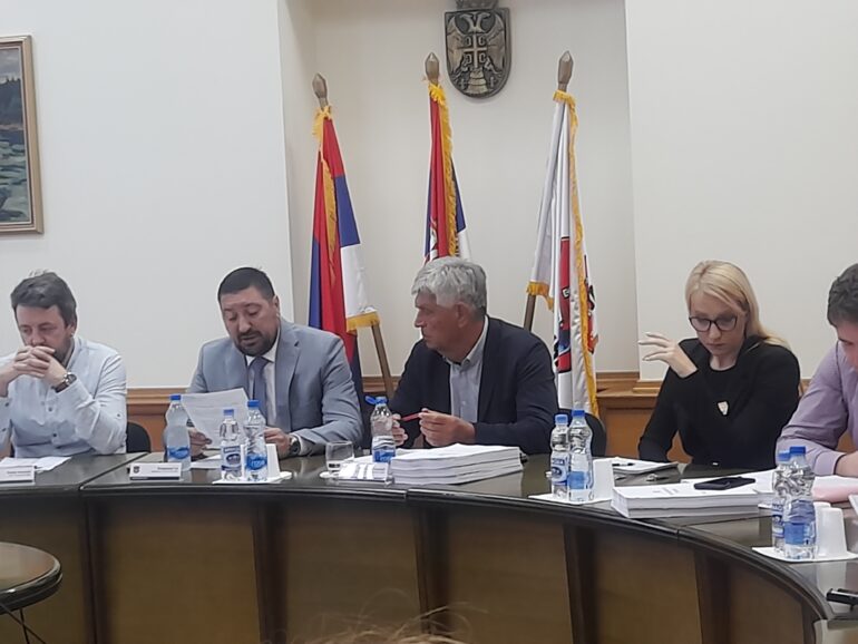 Za mere ruralne politike u Opštini Inđija 38 miliona dinara