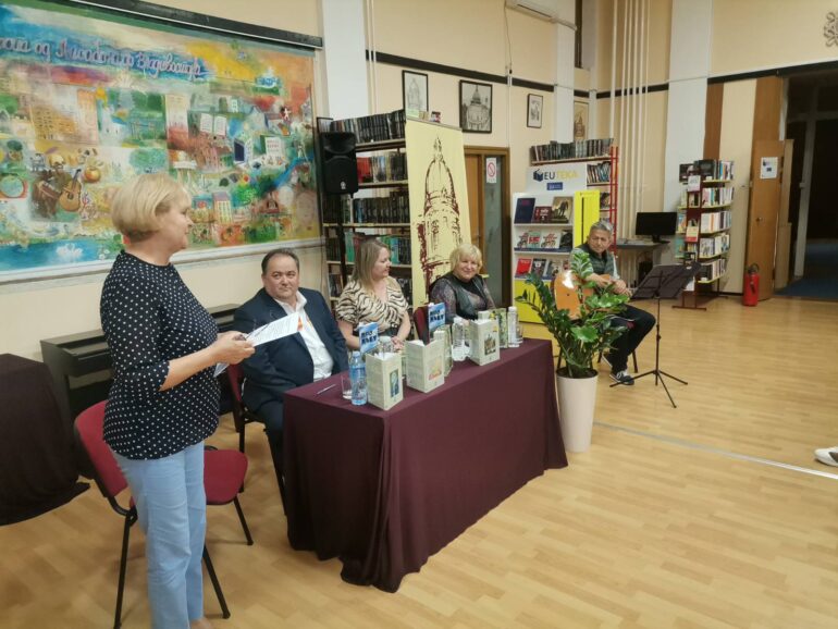 Održana promocija trilogije „Midar“