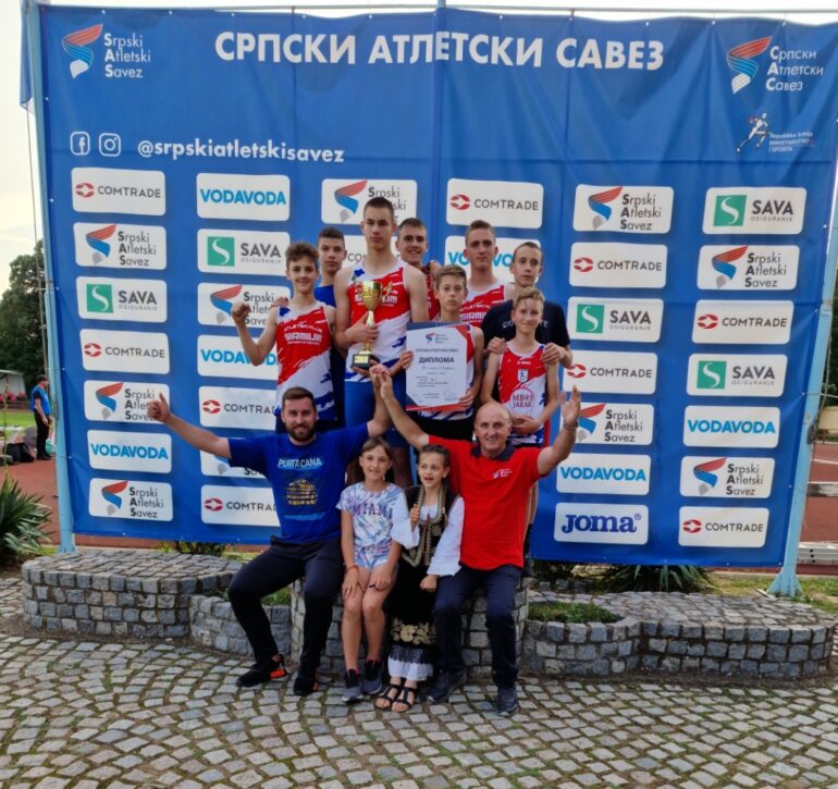 Bronzani pioniri „Sirmiuma“