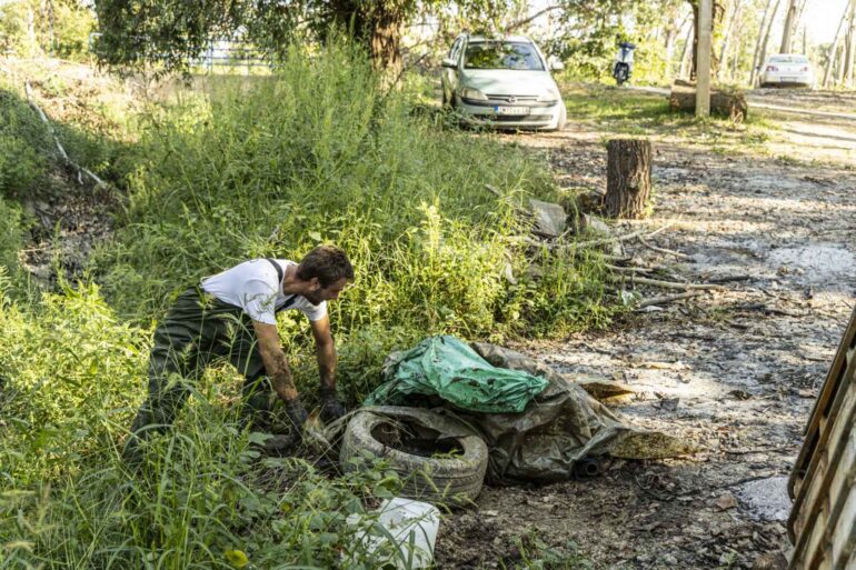 U akciji čišćenja priobalja Save prikupljeno više od 2 tone otpada FOTO