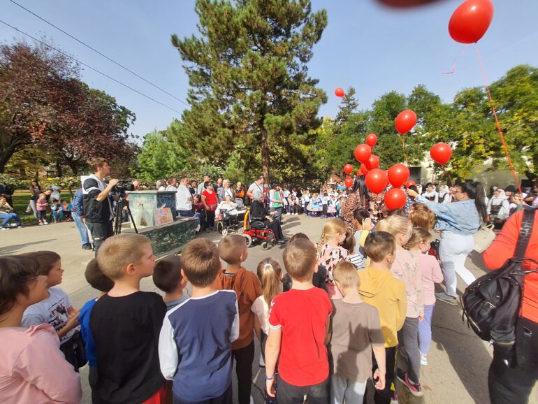 U Staroj Pazovi održan 15. Defile prijateljstva