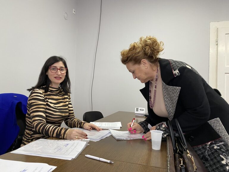 Ugovori za zamenu stolarije u Irigu