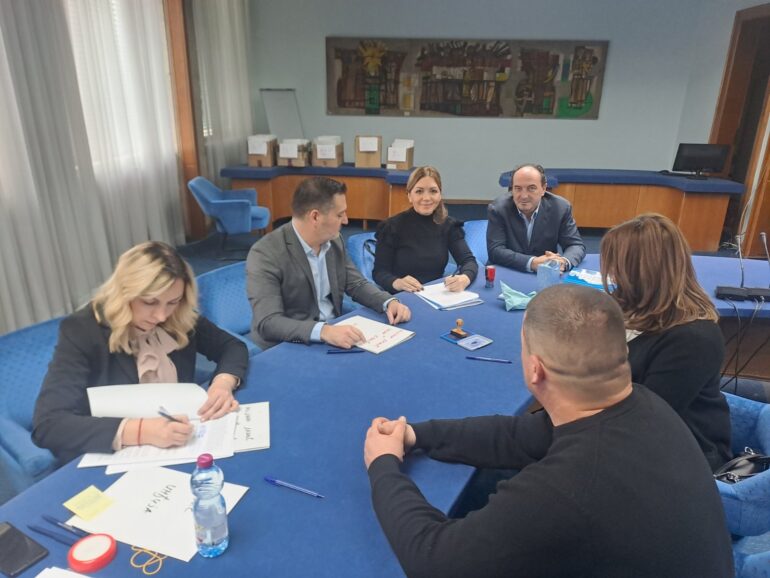 Potpisan još jedan ugovor za kupovinu kuća za mlade bračne parove