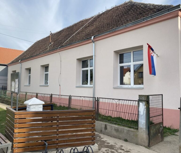 Furunice postale prošlost