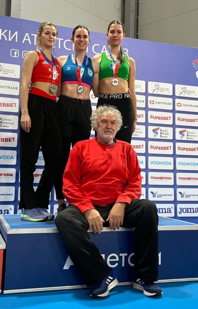 Dva odličja za atletičare „Srema“