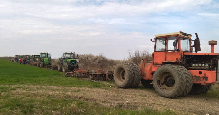 Domaćini uredili atarske puteve