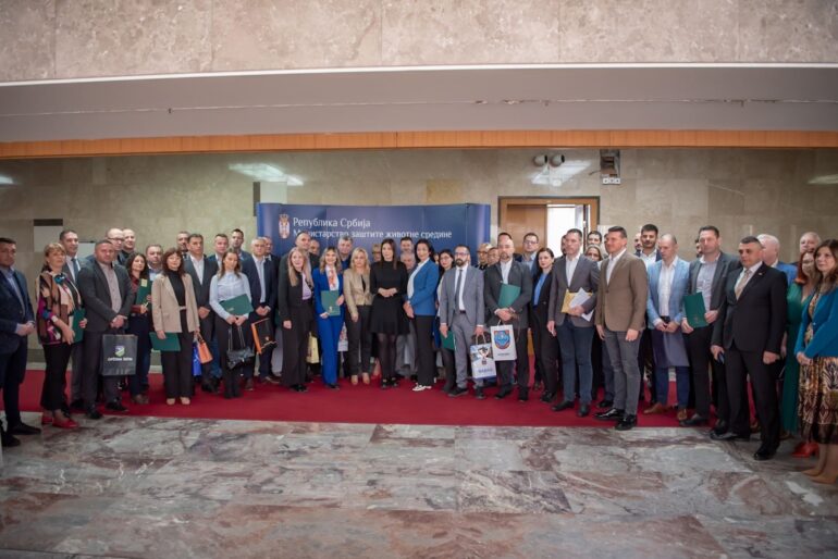 Obezbeđena sredstva za čišćenje divlje deponije i postavljanje video nadzora na tri lokacije