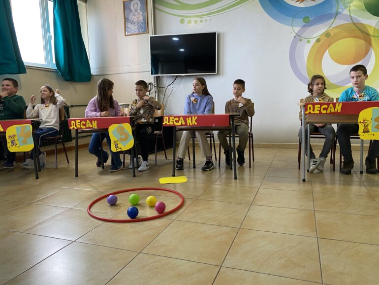 „Pinkijevci“ se nadmetali u znanju o Desanki Maksimović