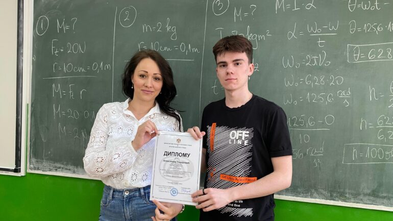 Gimnazijalac iz Rume prvi na republičkom takmičenju iz fizike