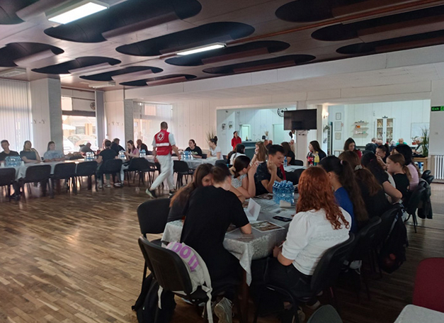 Kviz „Šta znaš o zdravlju“ za učenike u Rumi