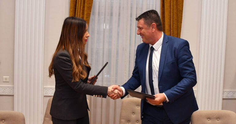 Opštini Pećinci 265,6 miliona za razvoj poslovne infrastrukture