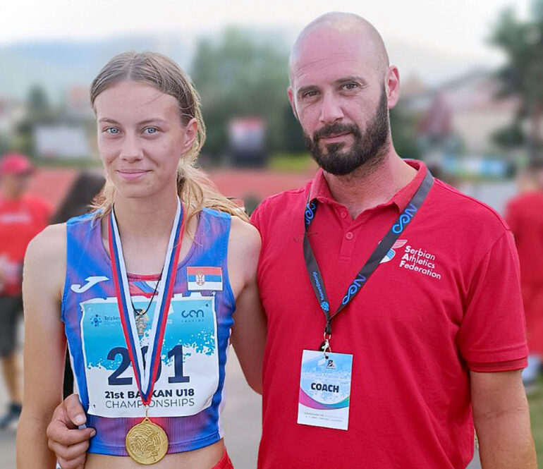 Četiri medalje za AK  „Srem“
