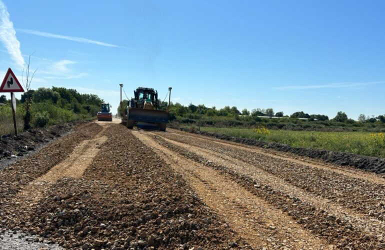 Asfaltira se put ka Jarku, sutra i prekosutra obustava saobraćaja