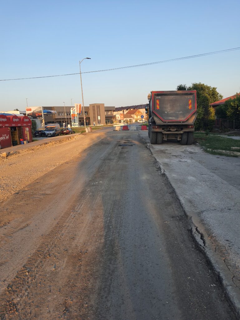 Obustava saobraćaja na putu kod Stare Pazove do 6. oktobra