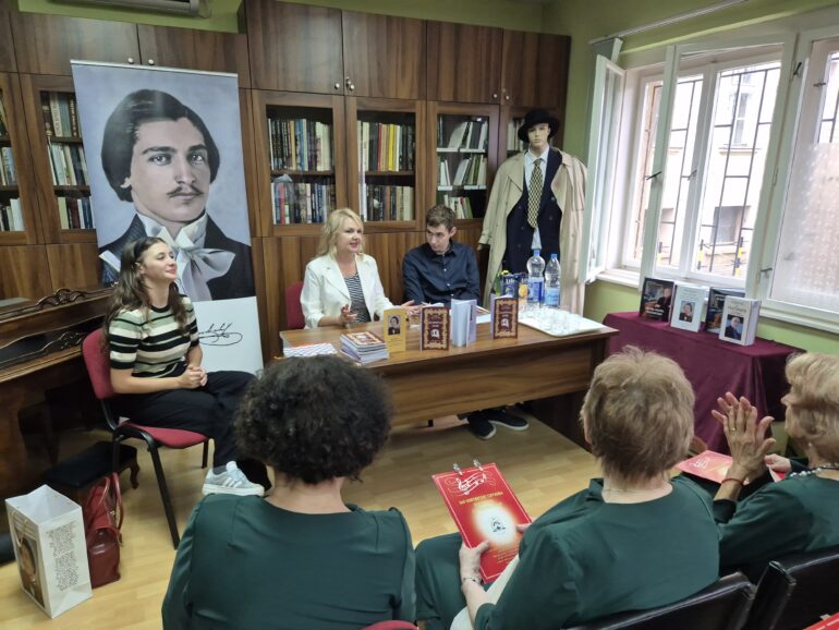 Promocija nagrađene zbirke “Ispričaj sebi” Slađane Milenković na Brankovom kolu