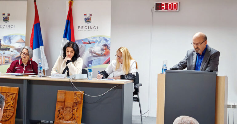 Budžet razvojni, sa jakom obrazovnom i socijalnom komponentom