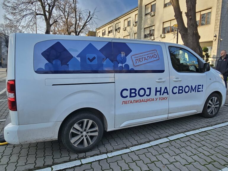 Grad Sremska Mitrovica obezbedio mobilnu kancelariju za potrebe procesa legalizacije