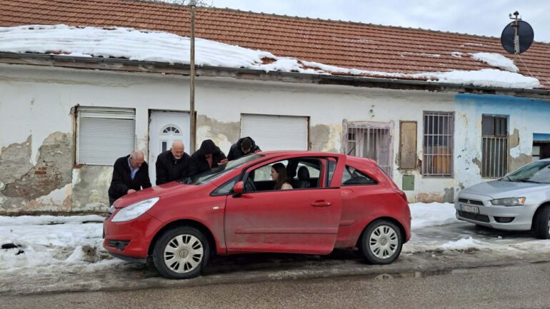 PRIČA SA TERENA: Januarski sneg i lekcija o ljudskosti