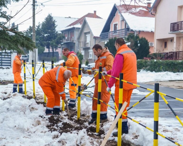 Izgrađeno 40 novih parking mesta u Inđiji