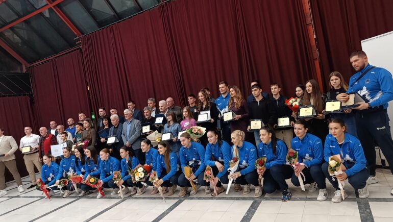 Nagrađeni najuspešniji sportisti Opštine Ruma