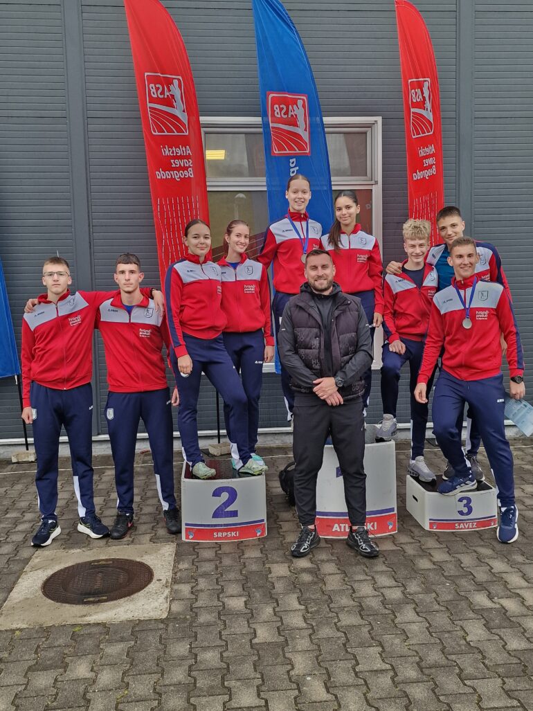 Nove medalje za atletičare Sirmiuma