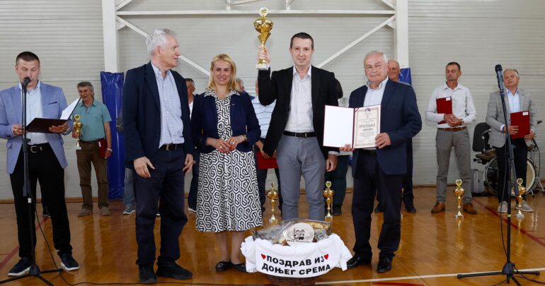 Šimanovci višestruko nagrađeni na Susretima sela