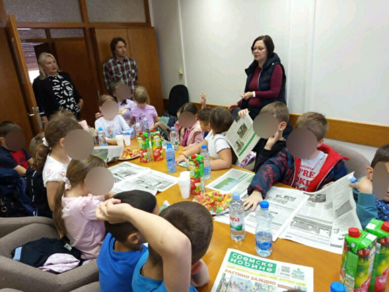 Predškolci iz vrtića “Zvezdica” posetili “Sremske novine”
