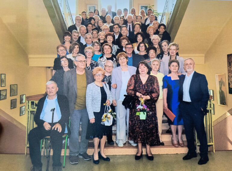 Mitrovački gimnazijalci – 50 godina kasnije