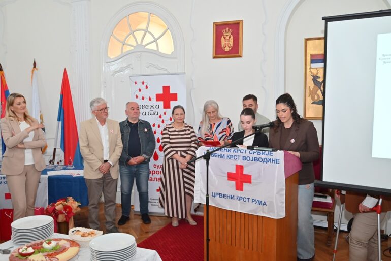 Dodela priznanja višestrukim davaocima krvi