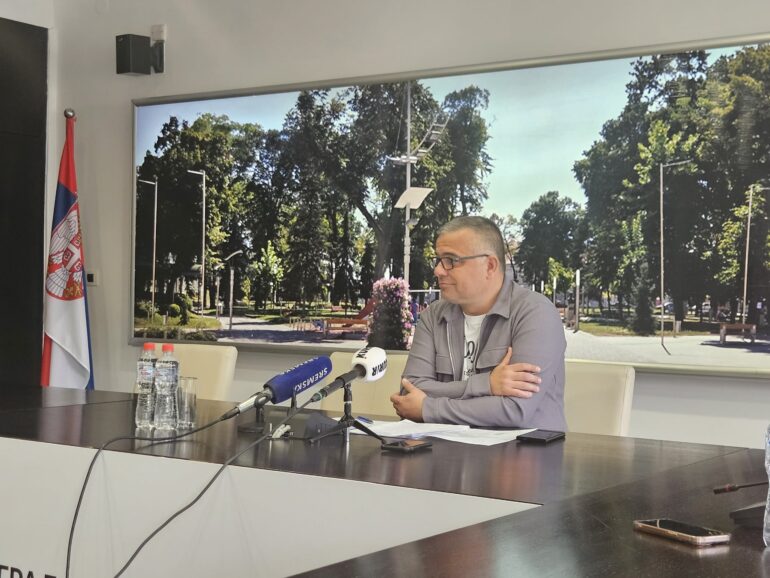 Gradonačelnik Nedimović reagovao na pritužbe o izgradnji stambenog kompleksa na prostoru nekadašnjeg „Sirmodeksa“