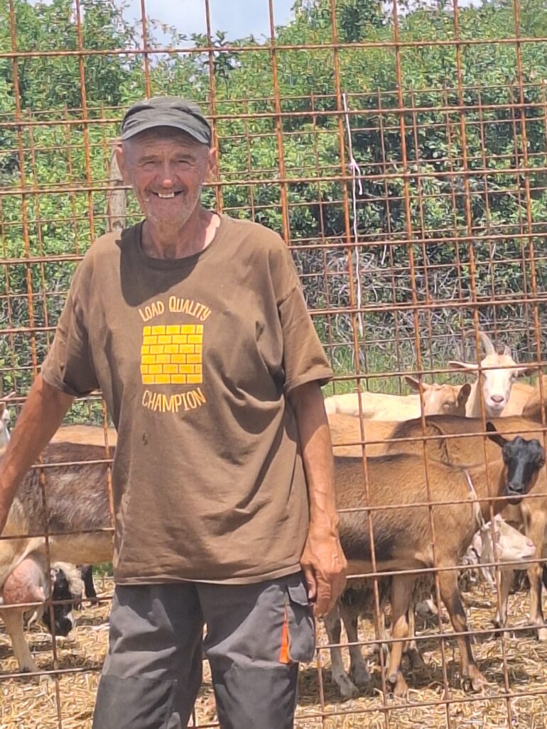 Od košarkaške klupe do stada koza: Sreća nije na gradskoj adresi