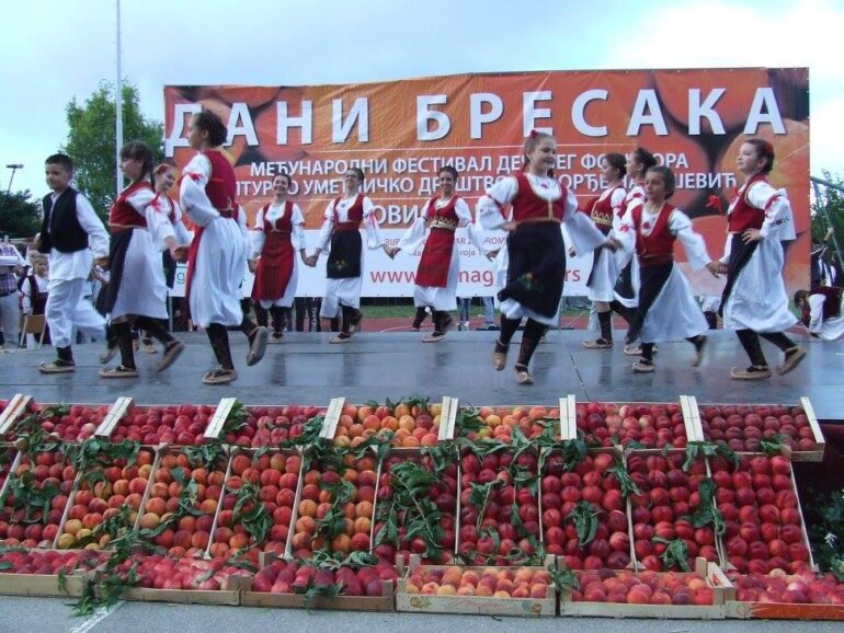 Breskva, simbol slankamenački