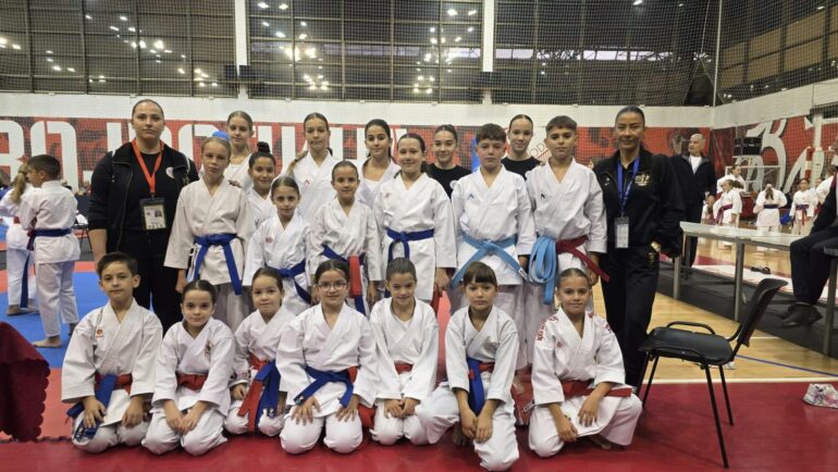 Karate klub Srem osvojio 18 medalja na Kupu prijateljstva u Novom Sadu